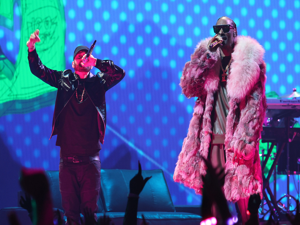 NFT VMAs: Snoop Dogg And Eminem Brought Bored Ape NFTs