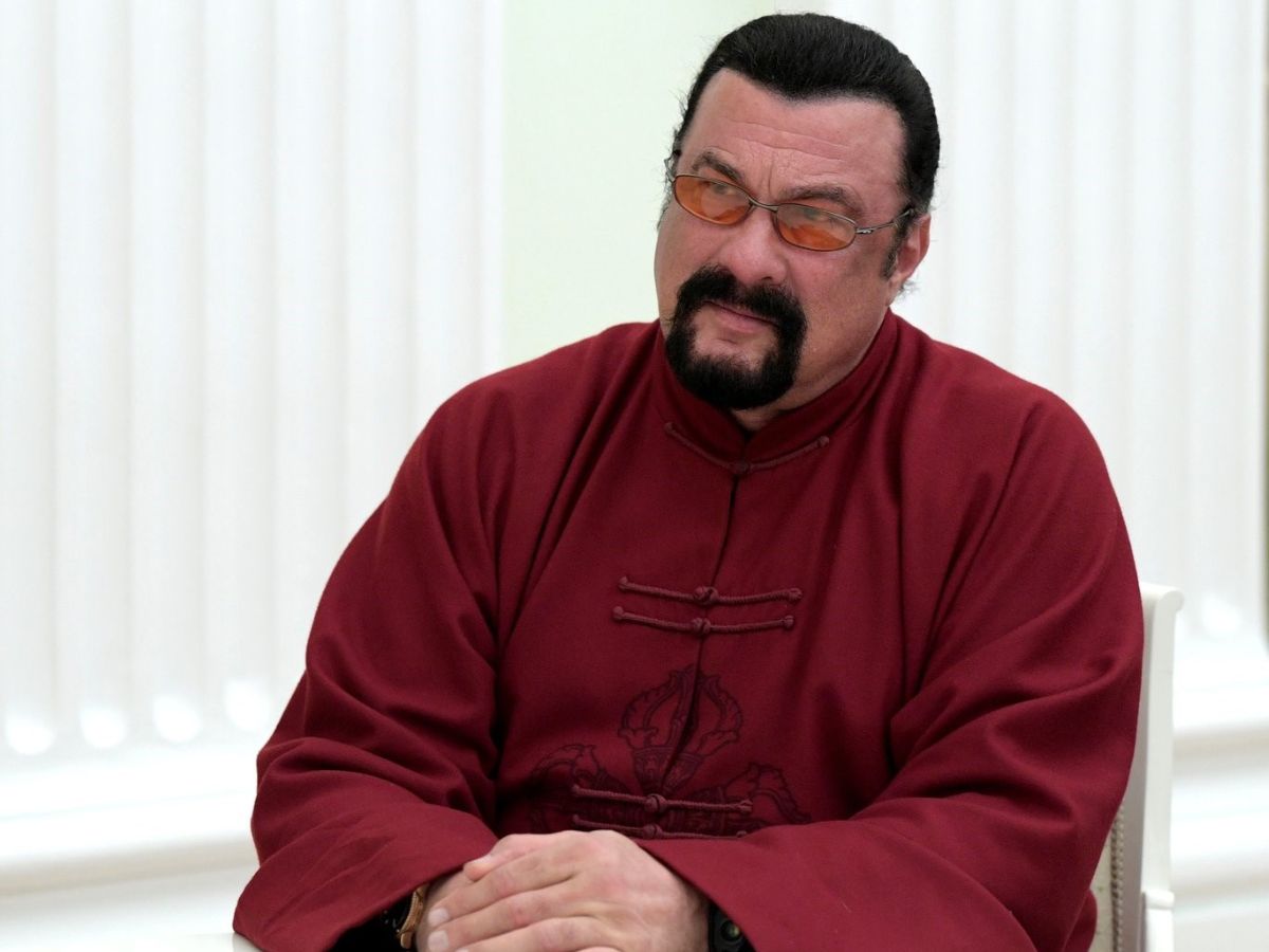 steven seagal B2Gen SEC russia crypto scam