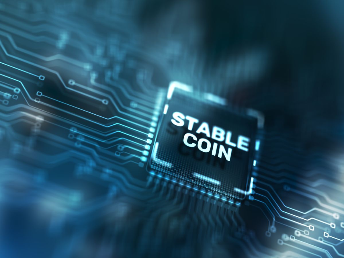 What Is A Stablecoin? How Do They Work? A Chainsaw Explainer