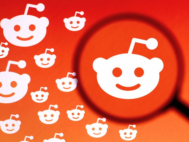Is Reddit trying to create DAOs with community points?