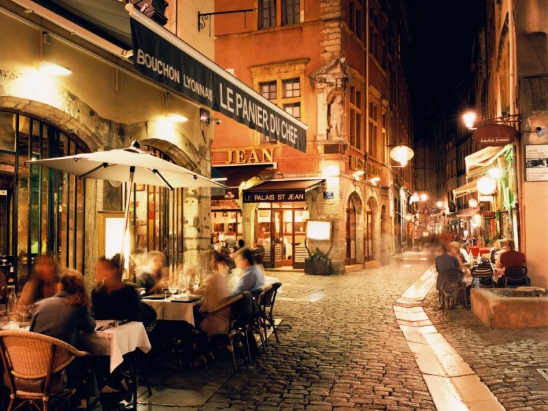 Comptoir Brunet, in the centre of Lyon, will start accepting Bitcoin diners as payment – but only for high-end items on the menu.