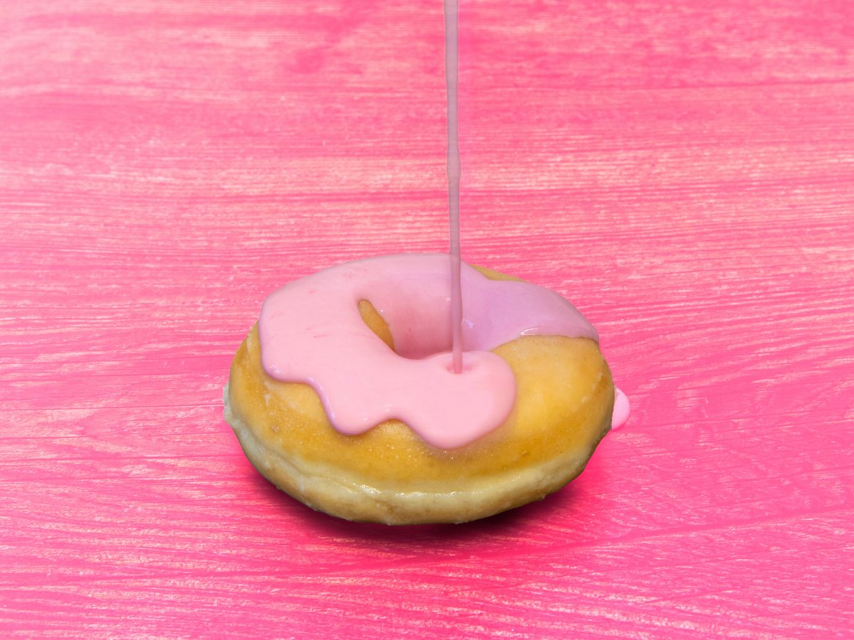 What is Glazing on TikTok? The Meaning Behind The Trend