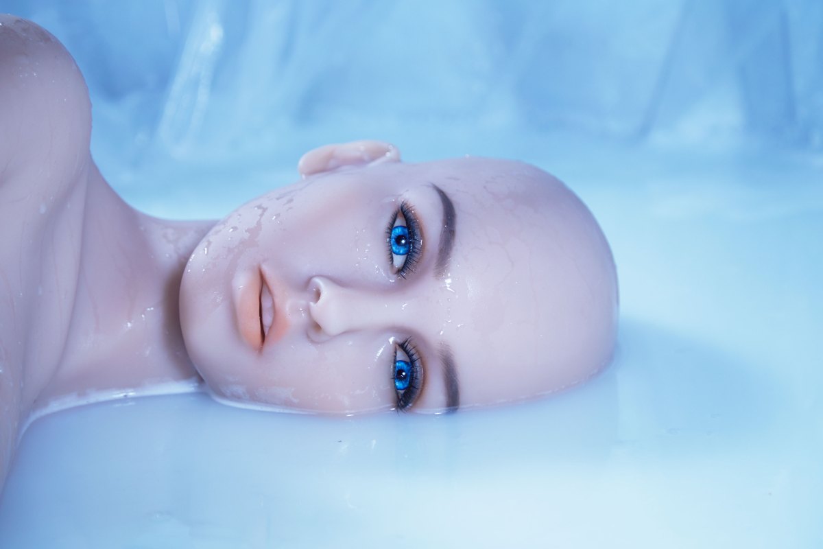 Cybrothel in berlin, Germany offers VR sexual experiences with robot dolls