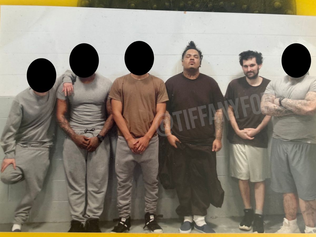 Prison Inmates Say Sam Bankman-Fried Is ‘Strange As S***’